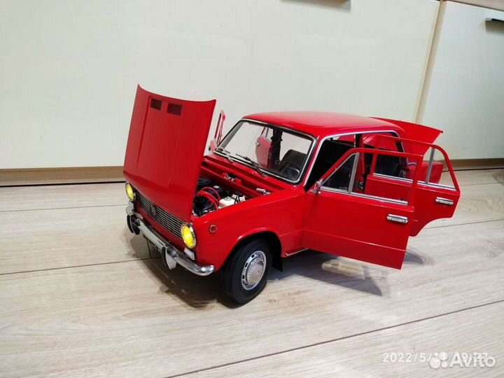 Жигули ваз 2101 модель ашет коллекция 1:8
