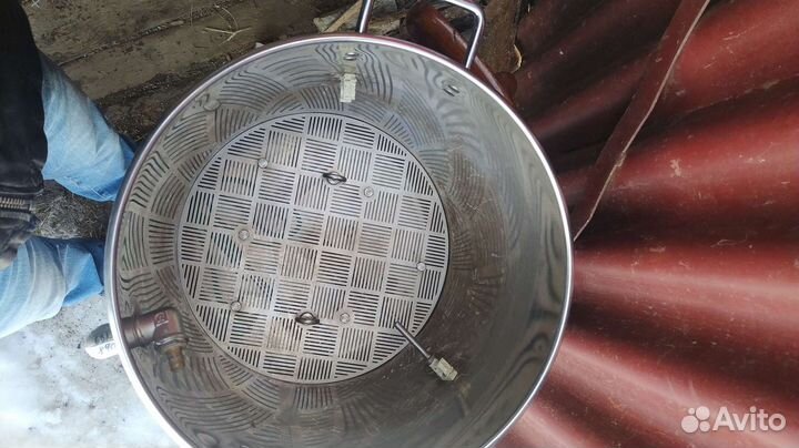 Пивоварня и все необходимое оборудование