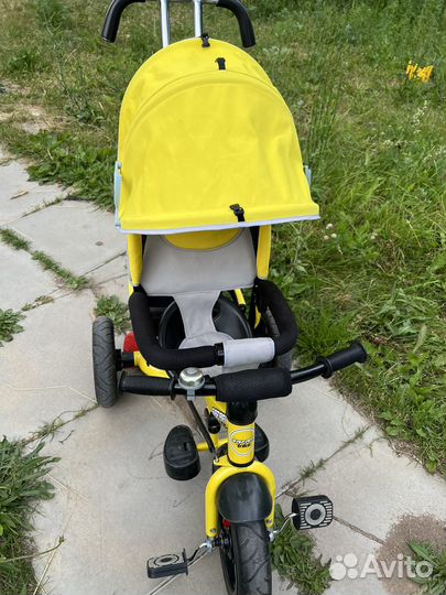 Трехколесный велосипед с родительской ручкой