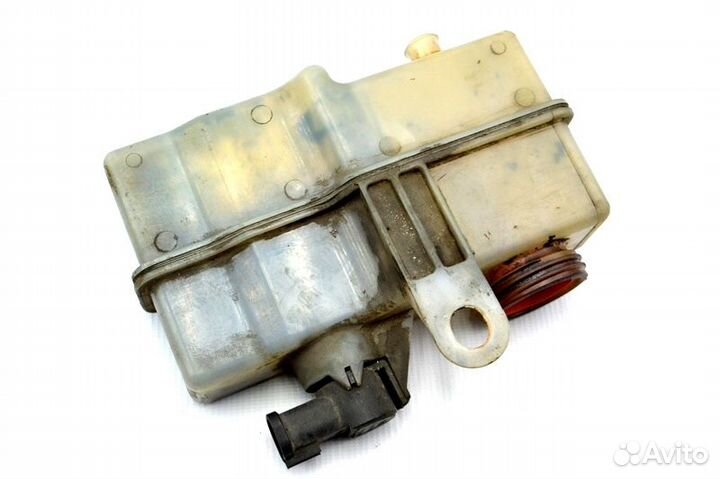 Бачок главного цилиндра сцепления MAN TGA 18.480