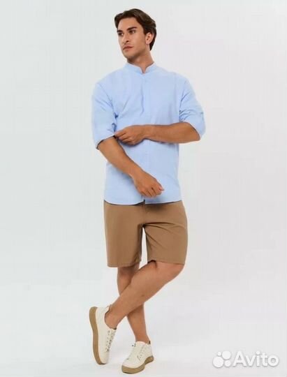 Голубая хлопковая рубашка