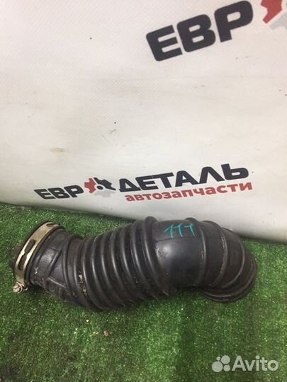 Патрубок воздушного фильтра Chevrolet Aveo T300