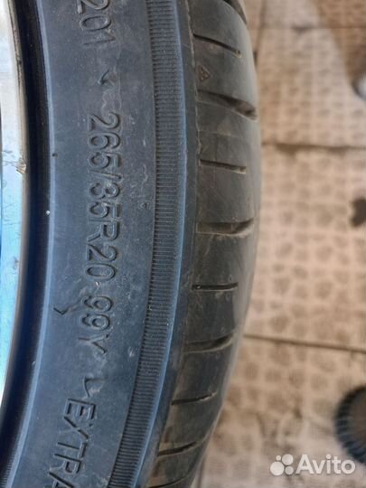 Triangle Sports TH201 265/35 R20