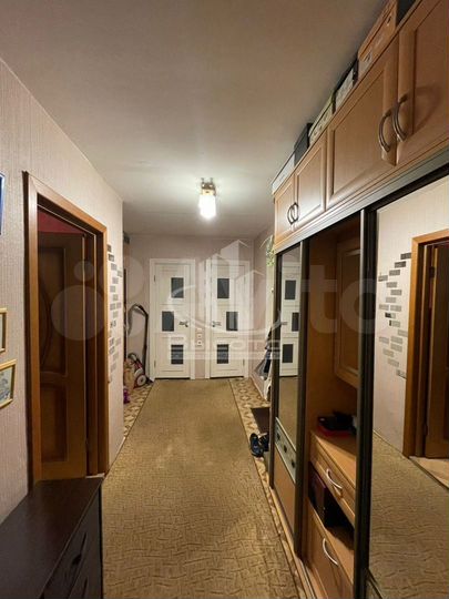 2-к. квартира, 54 м², 1/5 эт.