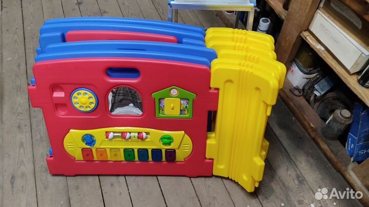 Детский манеж пластиковый, с развивающей панелью