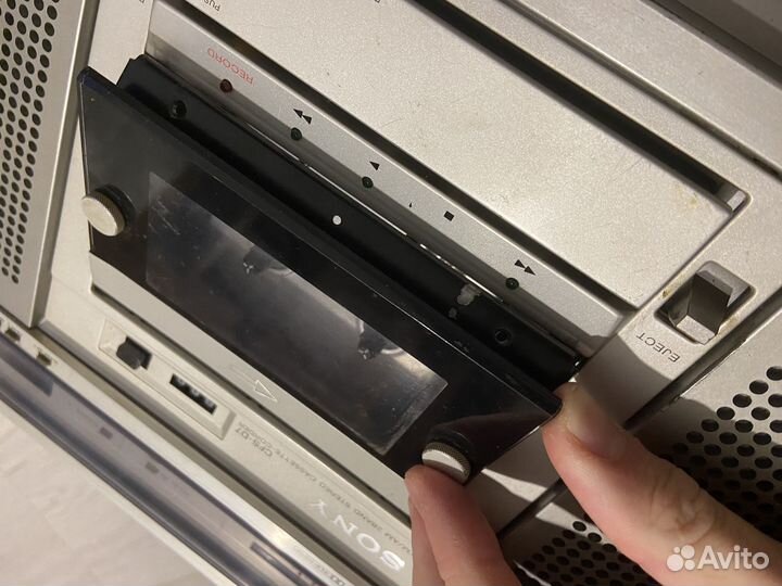 Магнитола Sony CFS-D7