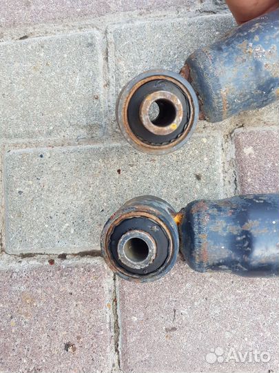 Задние стойки bmw 5 e34