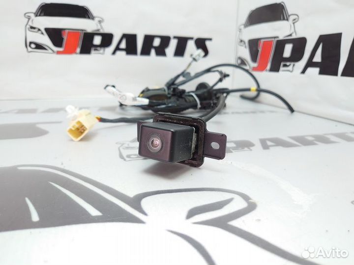 Камера заднего вида Mitsubishi Outlander