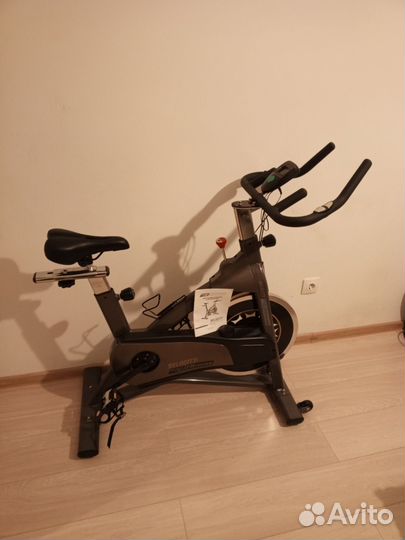 Велотренажер новый