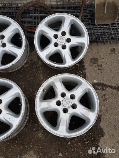 Литые диски Toyota R16 5:114,3 J7