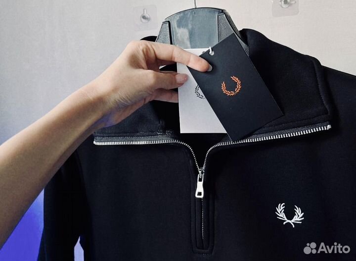 Свитшот Fred Perry