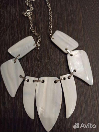 Бусы, чокеры, колье