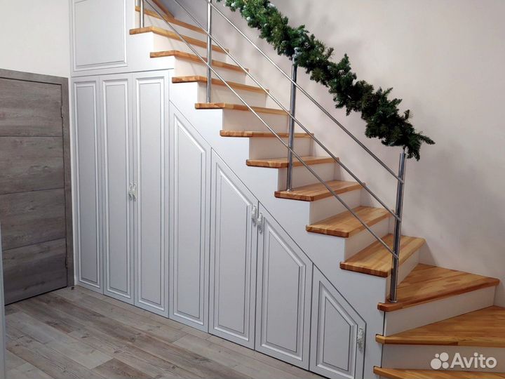 Шкаф под лестницу от производителя