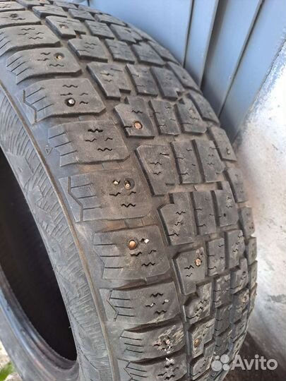 Avatyre Freeze 215/65 R16