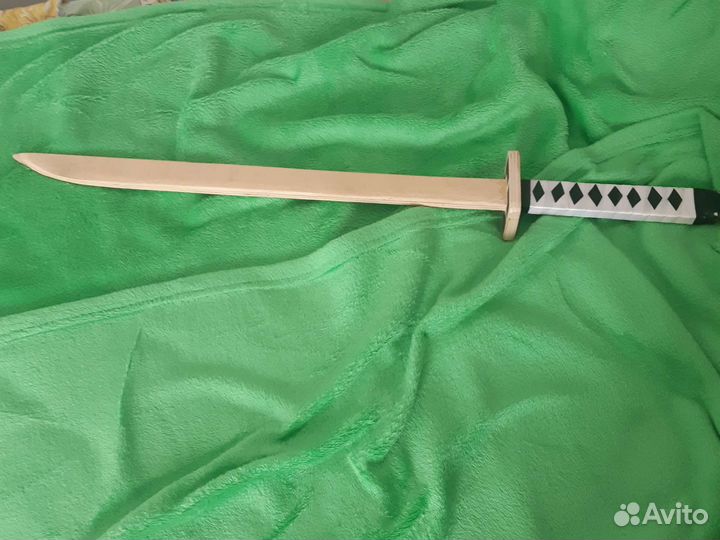 Деревянная катана