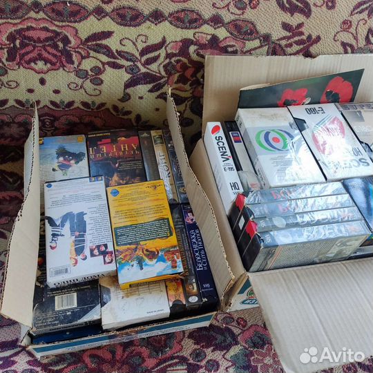 Видеомагнитофон VHS проигрыватель с кассетами