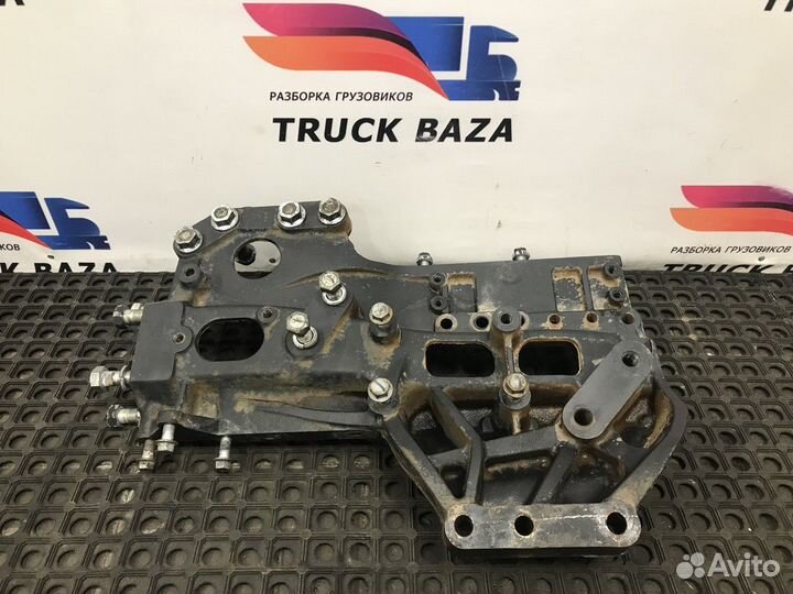 54901280600220 Кронштейн рессоры передний правый