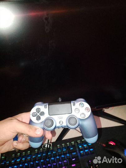 Геймпад dualshock 4