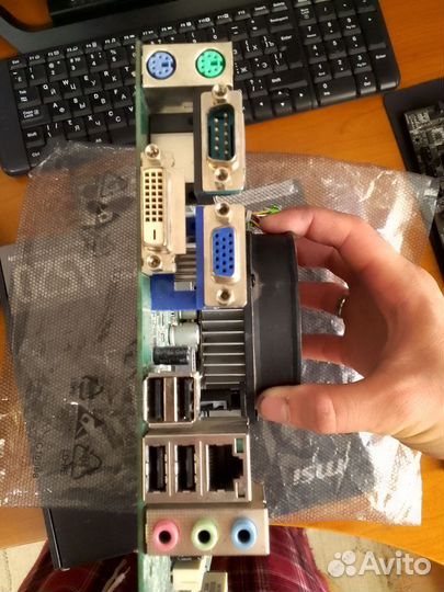 Материнская плата 1155 с процессором и памятью