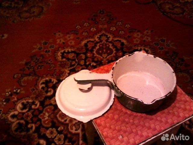 Чугунный казан с ручкой