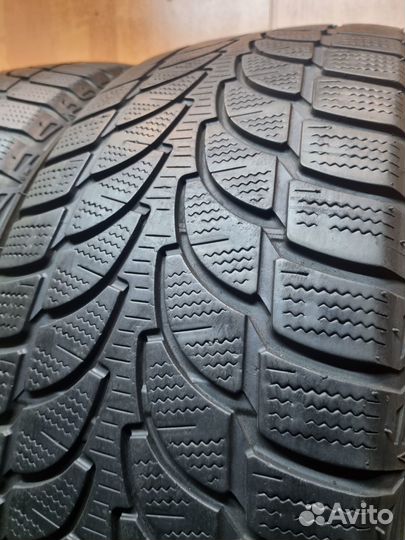 Bridgestone Blizzak LM-80 Evo 235/55 R18