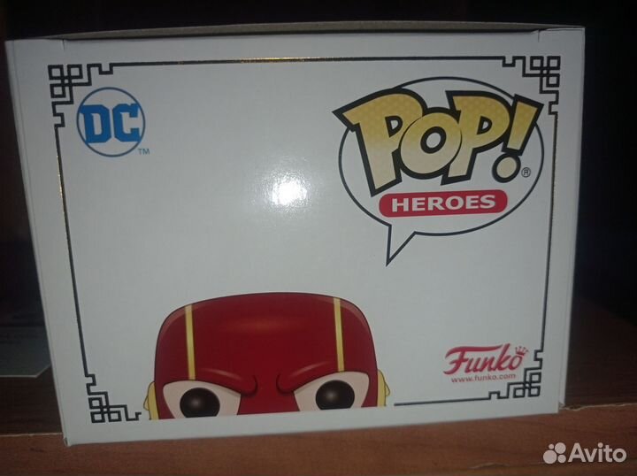 The flash Funko POP с автографом