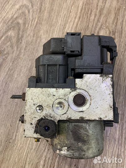 Блок abs Honda Civic 2003