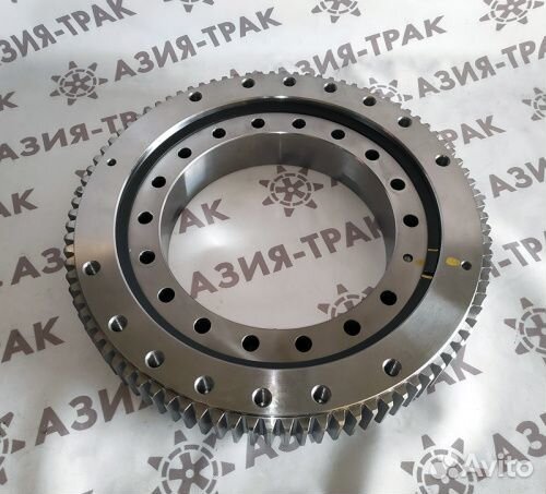 Опорно-поворотный подшипник Komatsu PC228UU-3