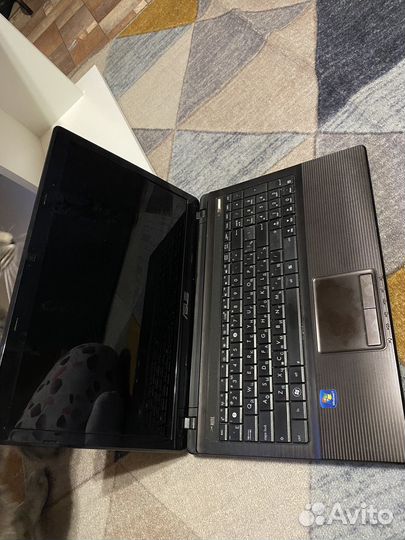 Ноутбук asus