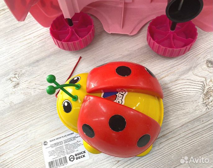 Пирамидка Chicco, машинка-беговел, божья коровка