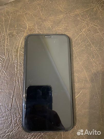 Телефон iPhone XR 64