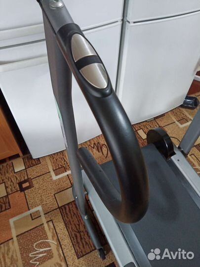 Беговая дорожка housefit