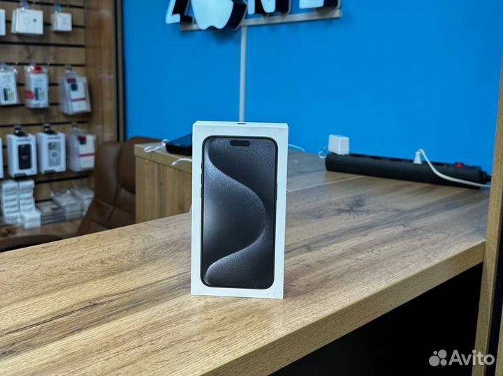 iPhone 15 Pro, 256 ГБ