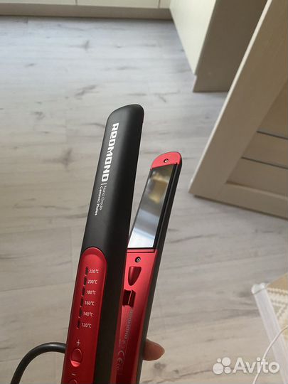 Выпрямитель для волос