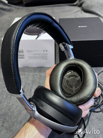 Наушники Sony MDR-Z7