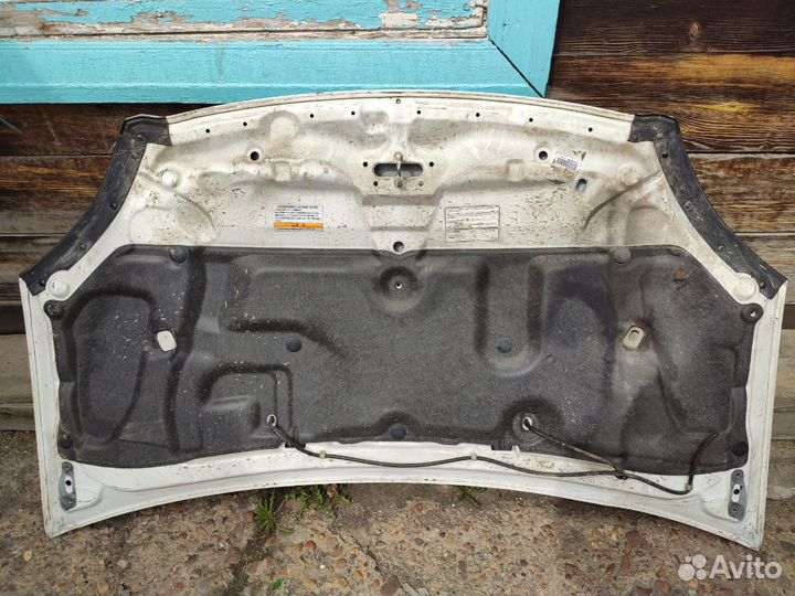 Капот Honda Civic EU1