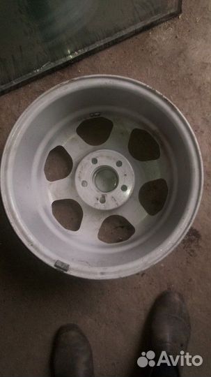 Диски на Газ- Волга,ниву