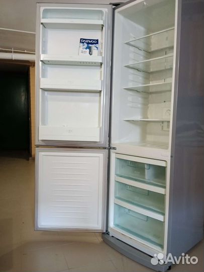 Холодильник на запчасти