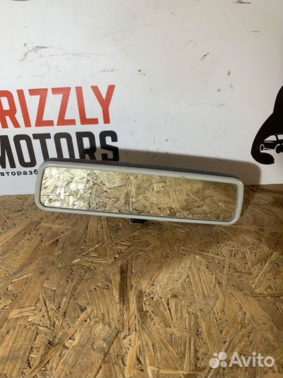 Зеркало заднего вида салонное Volkswagen Golf 1K