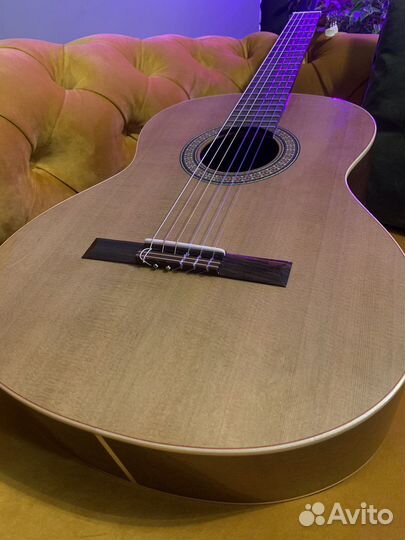 Классическая гитара Altamira N 100
