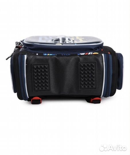 Портфель школьный для мальчика