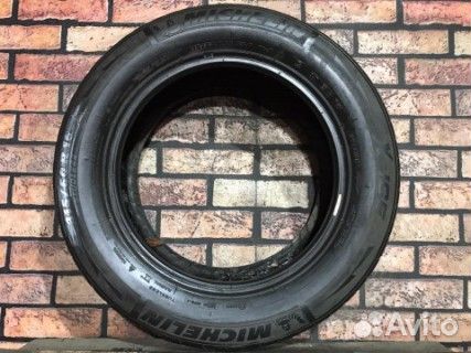 Michelin X-Ice 215/60 R16