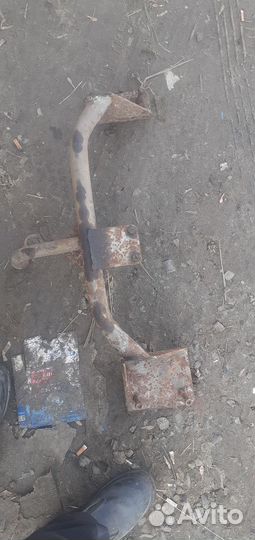 Фаркоп на ваз 2110