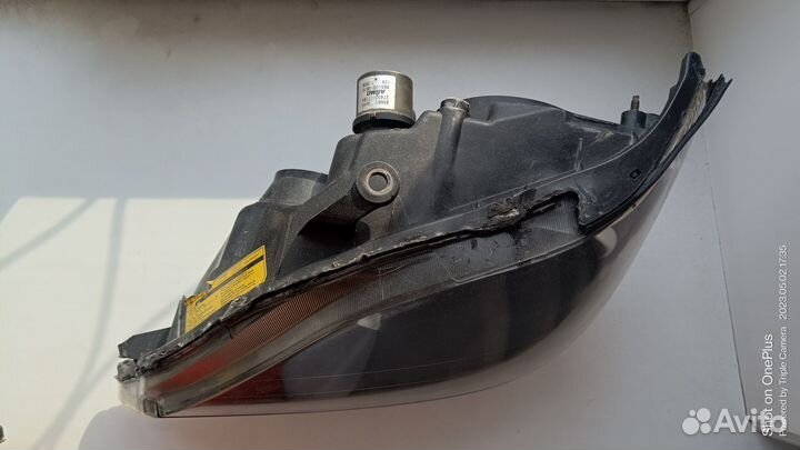 Фара Toyota Harrier MCU10, MCU15, SXU10W, SXU15