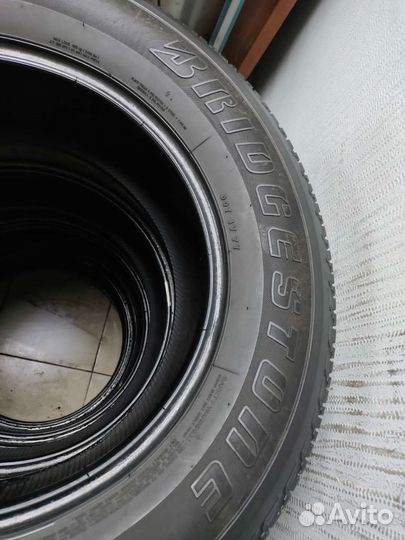 Bridgestone Dueler H/T 684II 265/65 R17 112S