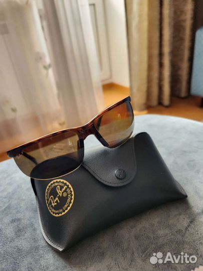 Солнцезащитные очки ray ban