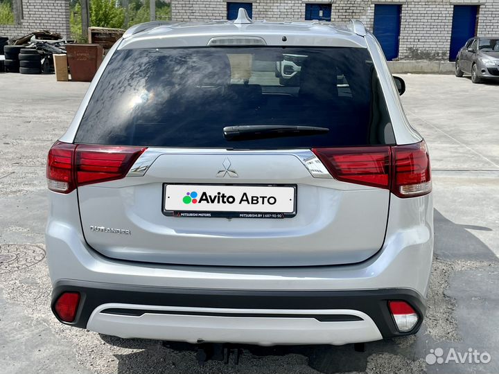 Mitsubishi Outlander 2.0 CVT, 2020, 24 000 км