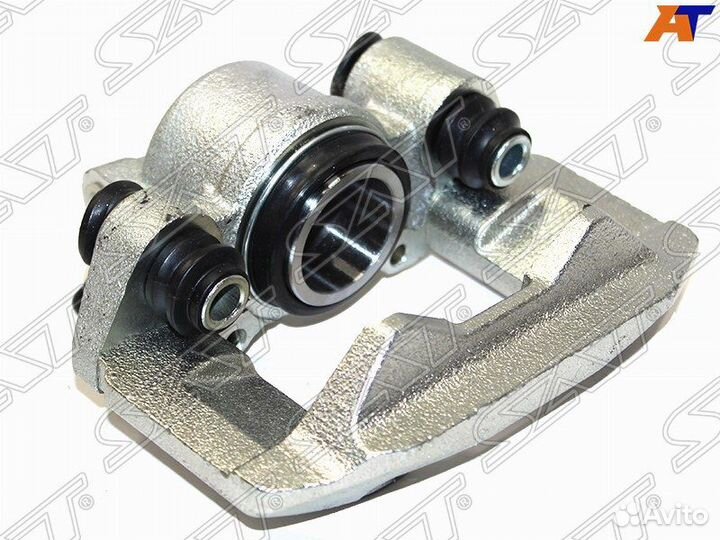 Суппорт тормозной RR mitsubishi montero sport 08