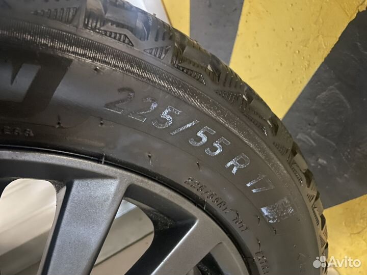 Michelin X-Ice North 4 225/55 R17 101T