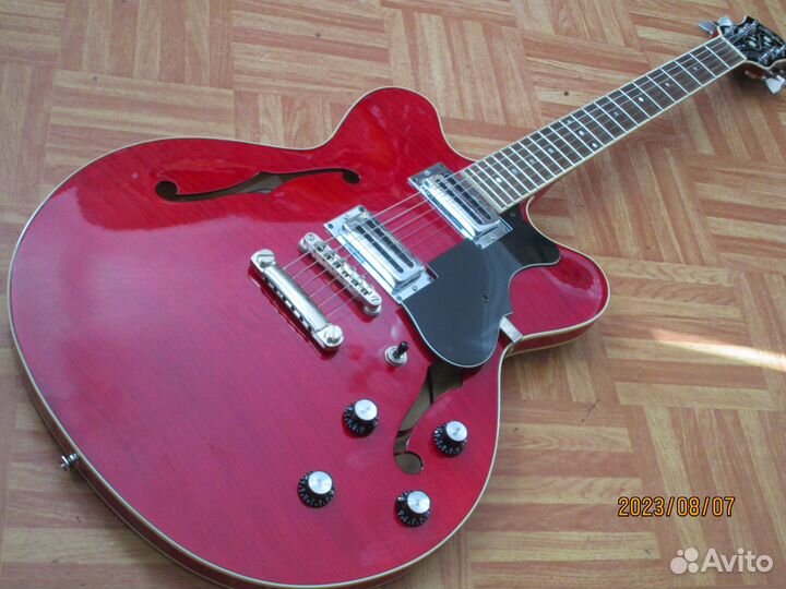 Электрогитара Hofner Standard